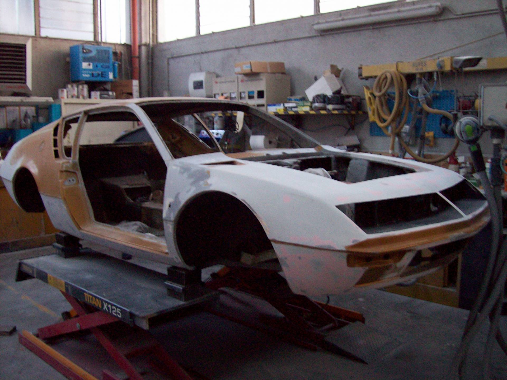 Alpine A 310 1600 VF injection
