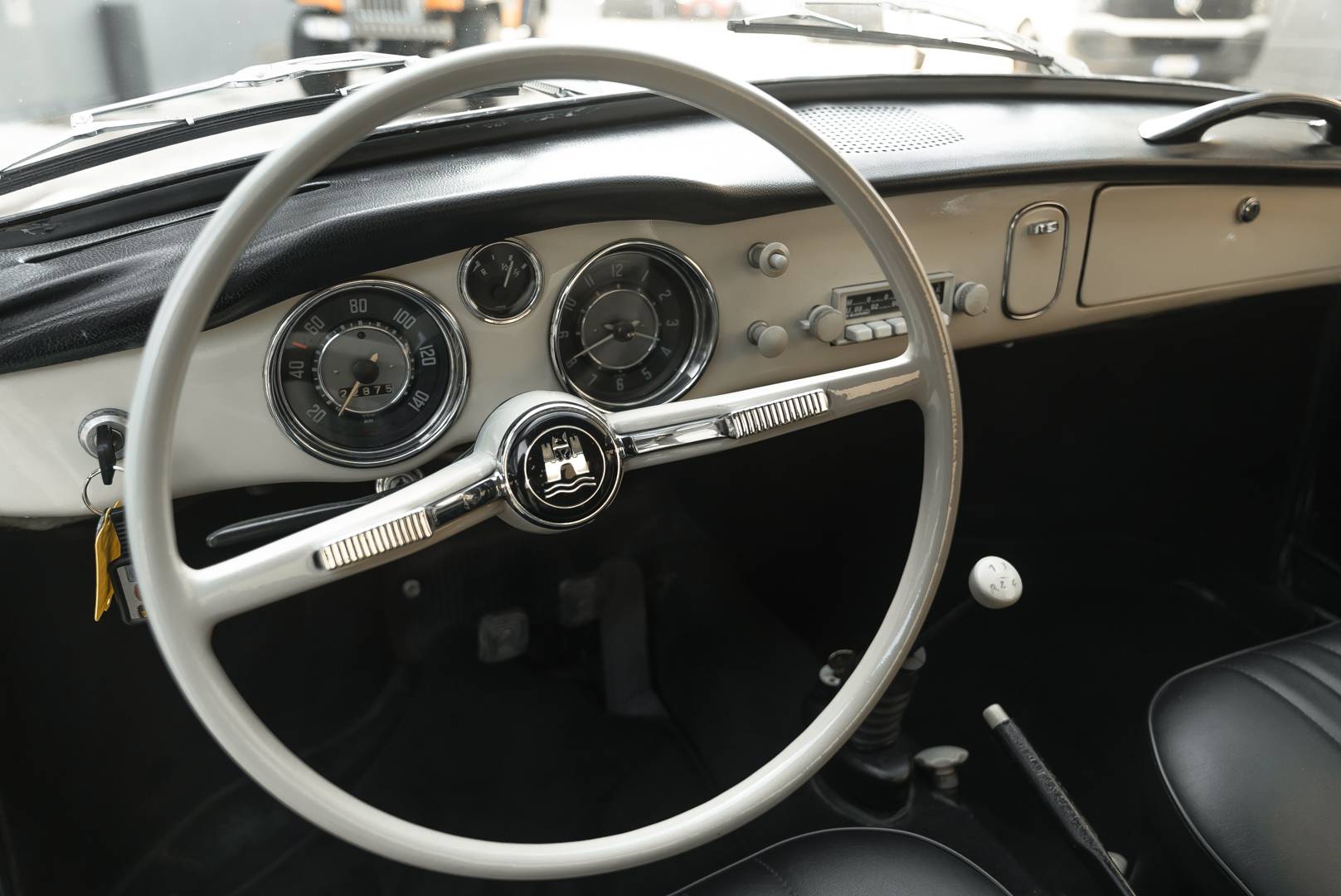 Volkswagen Karmann Ghia 1200