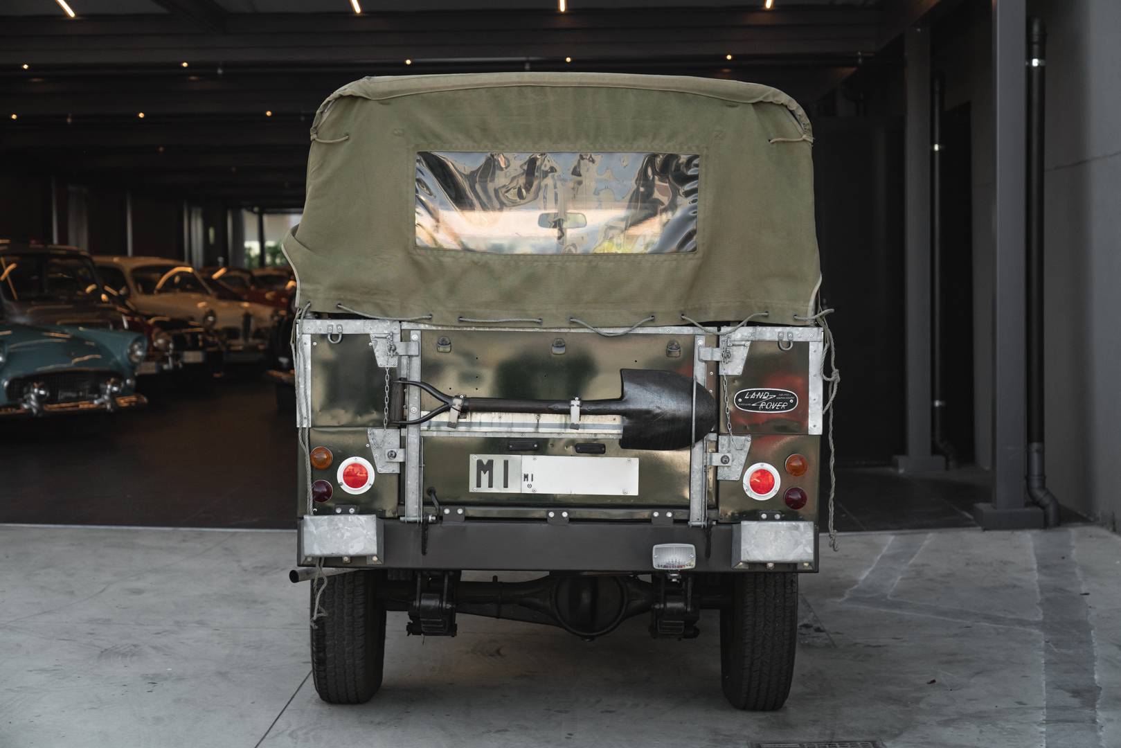 Land Rover 88