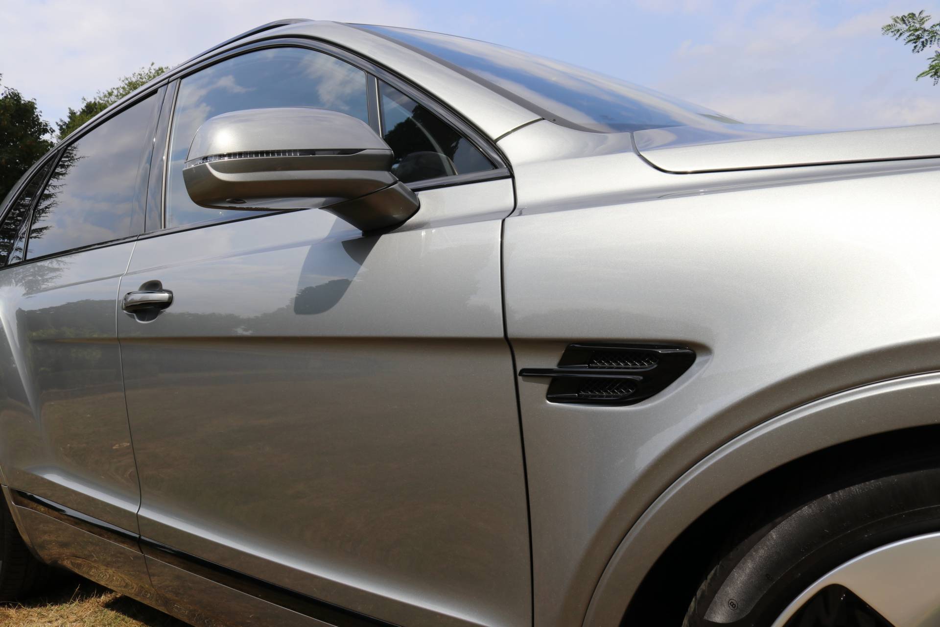 Bentley Bentayga V8