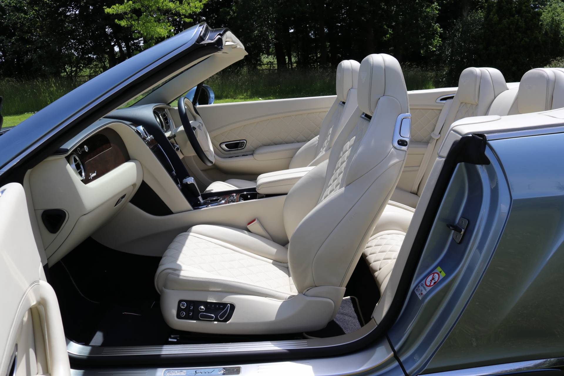 Bentley Continental GTC Speed
