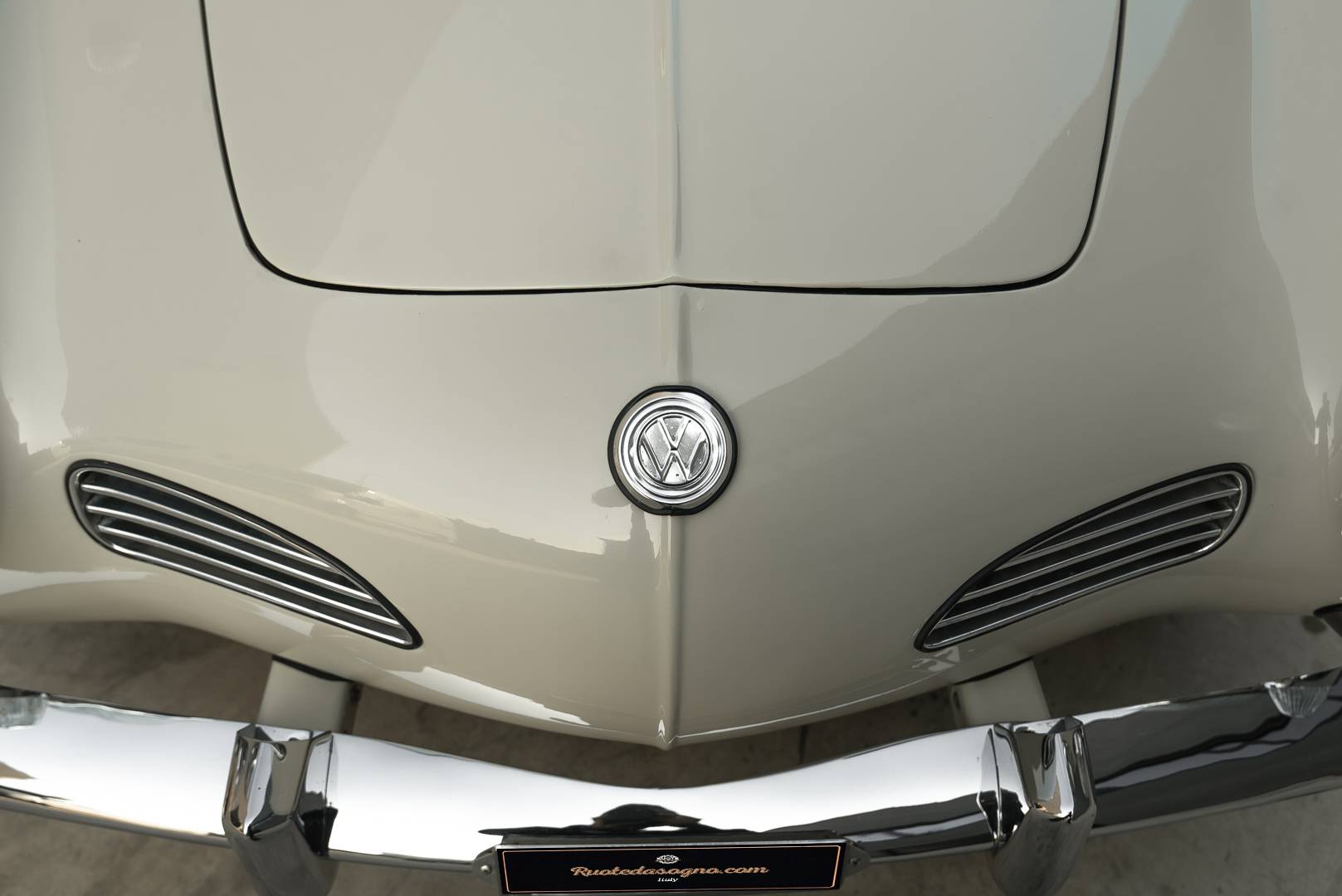 Volkswagen Karmann Ghia 1200