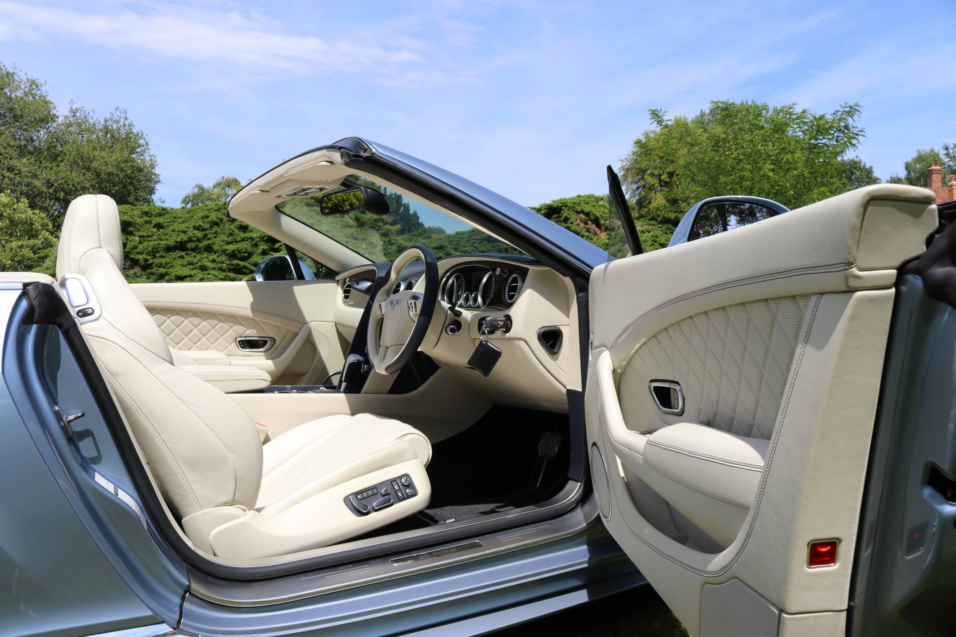 Bentley Continental GTC Speed