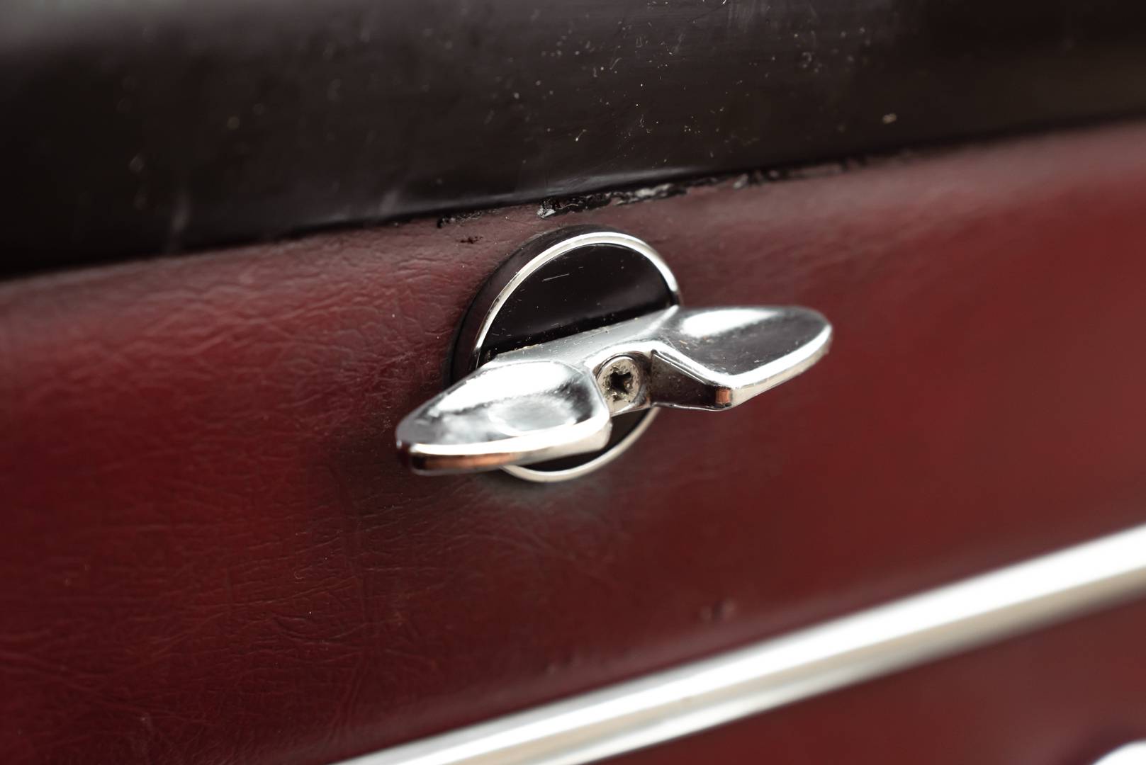 FIAT 2300