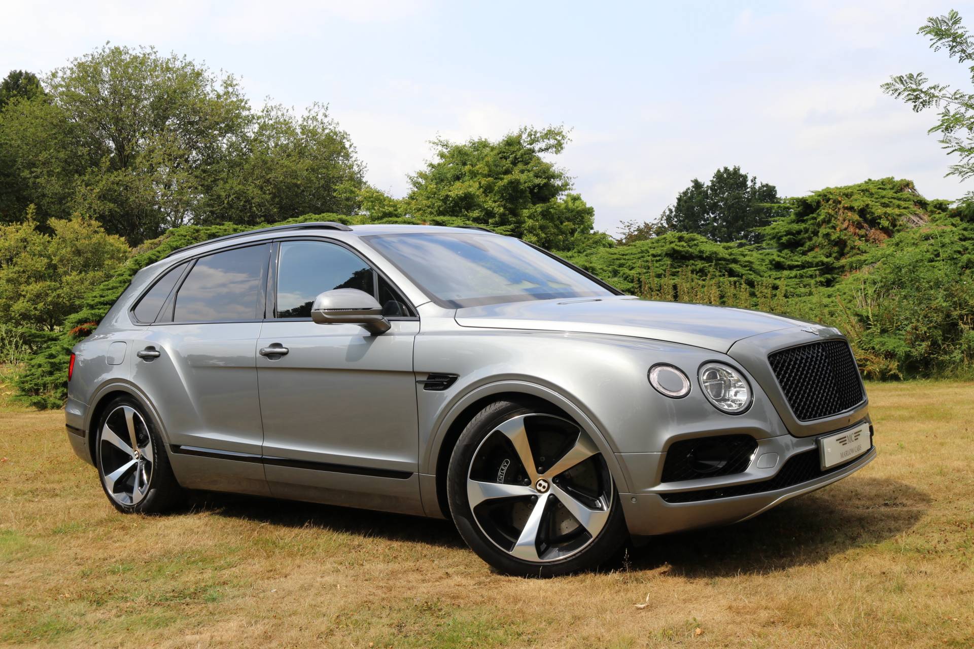 Bentley Bentayga V8