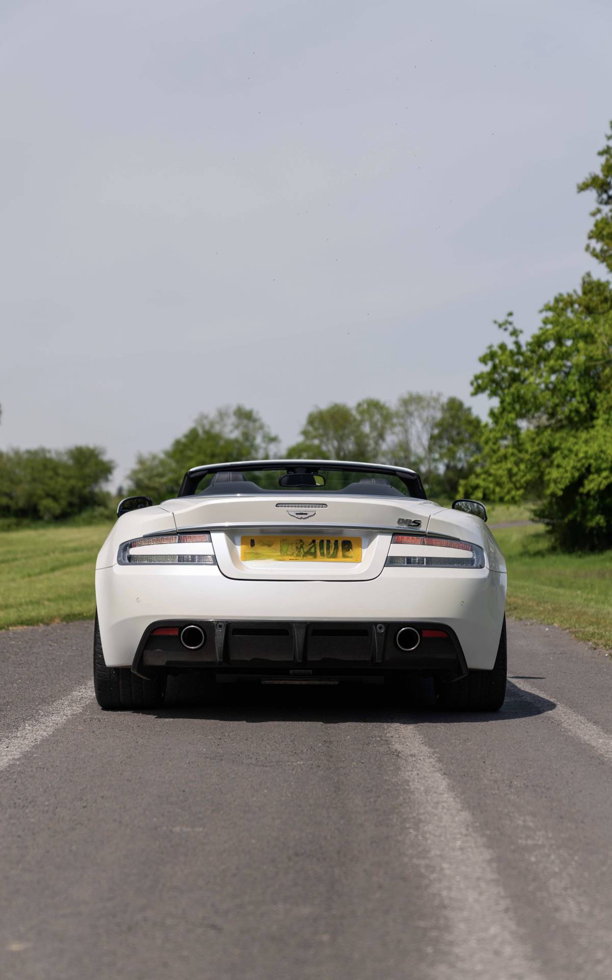 Aston Martin DBS