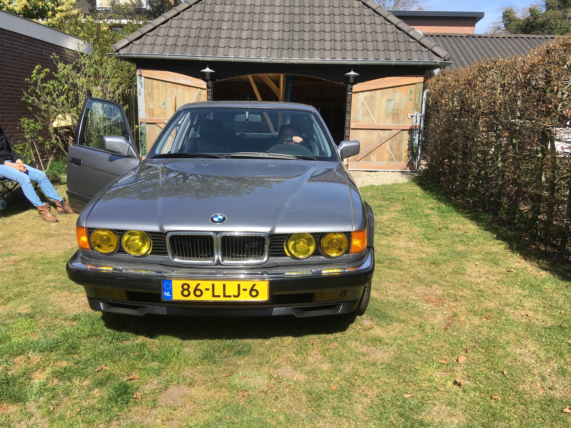 BMW 750i