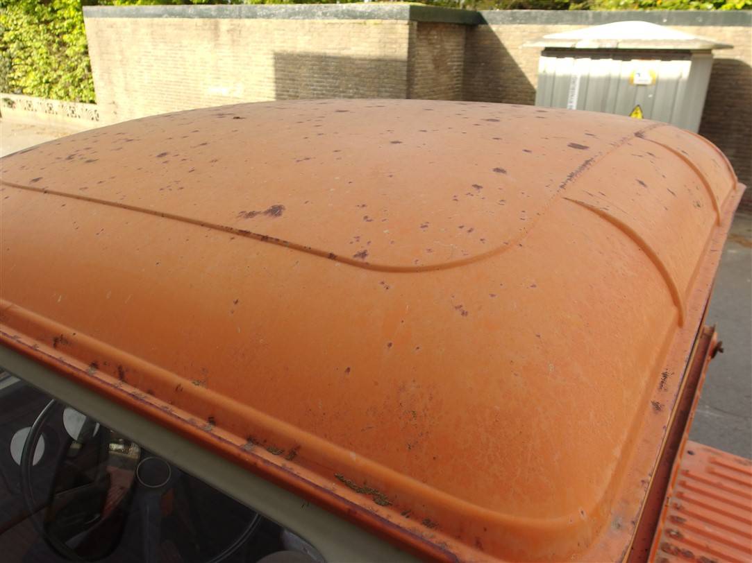 Volkswagen T2b pickup