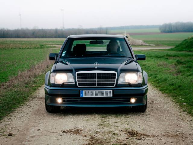 Mercedes Benz E Class Classic Cars For Sale Classic Trader