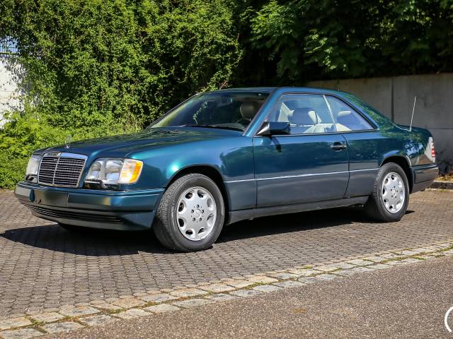 Mercedes Benz E Class Classic Cars For Sale Classic Trader