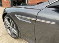 Aston Martin DB 9
