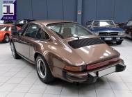 Porsche 911 Carrera 3.0