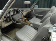 Mercedes-Benz 560 SL
