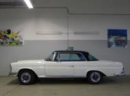 Mercedes-Benz 280 SE