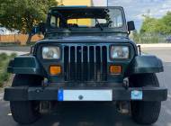 Jeep Wrangler Sahara 4.0L - Jeep frontal