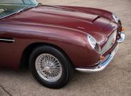 Aston Martin DB 6