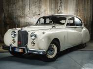 Jaguar Mk VII - The 1953  Jaguar MkVII in all its glory and style panned by Sir William LYONS himself 👌👍🇬🇧