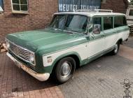 International Harvester Travelall 1010