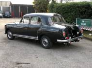 Mercedes-Benz 220 S