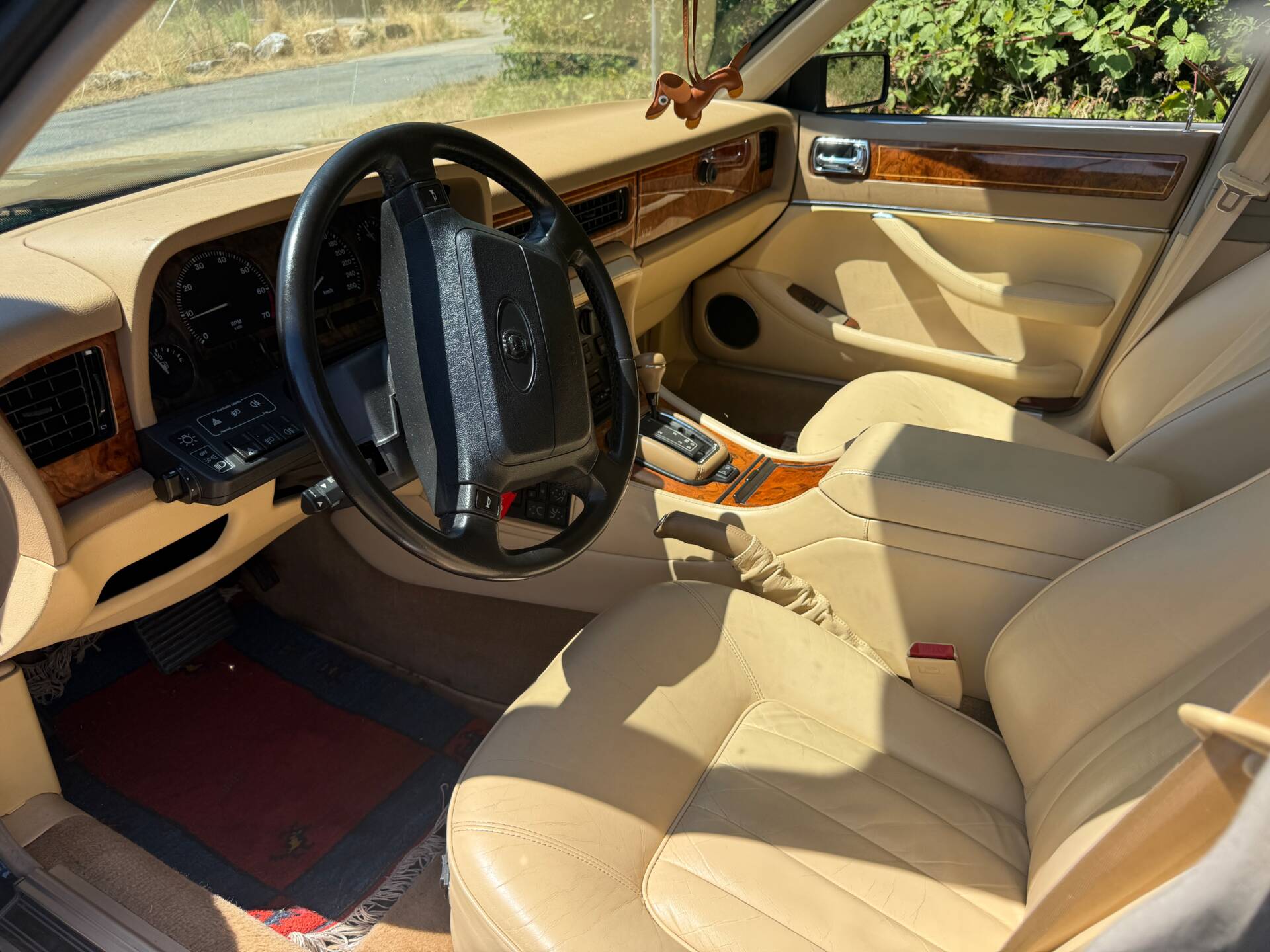 1993 Daimler Double Six, foto 3