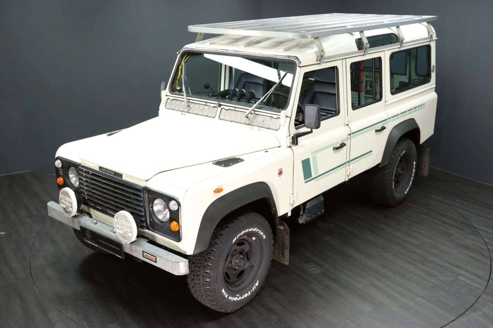 koop: Land Rover 110 (1987) € 58.900