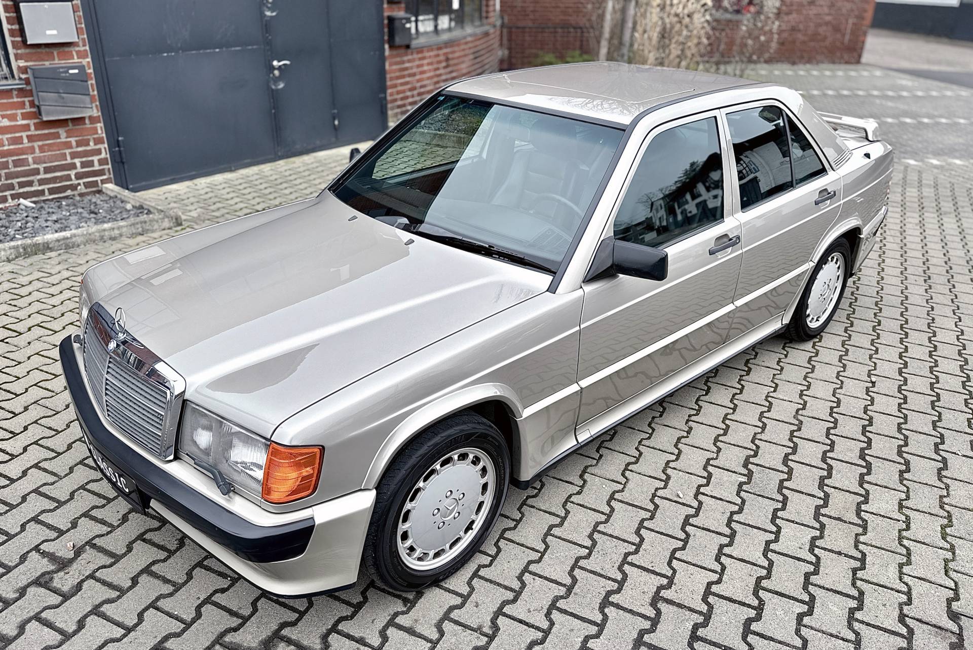 Mercedes-Benz 190er Oldtimer kaufen - Classic Trader