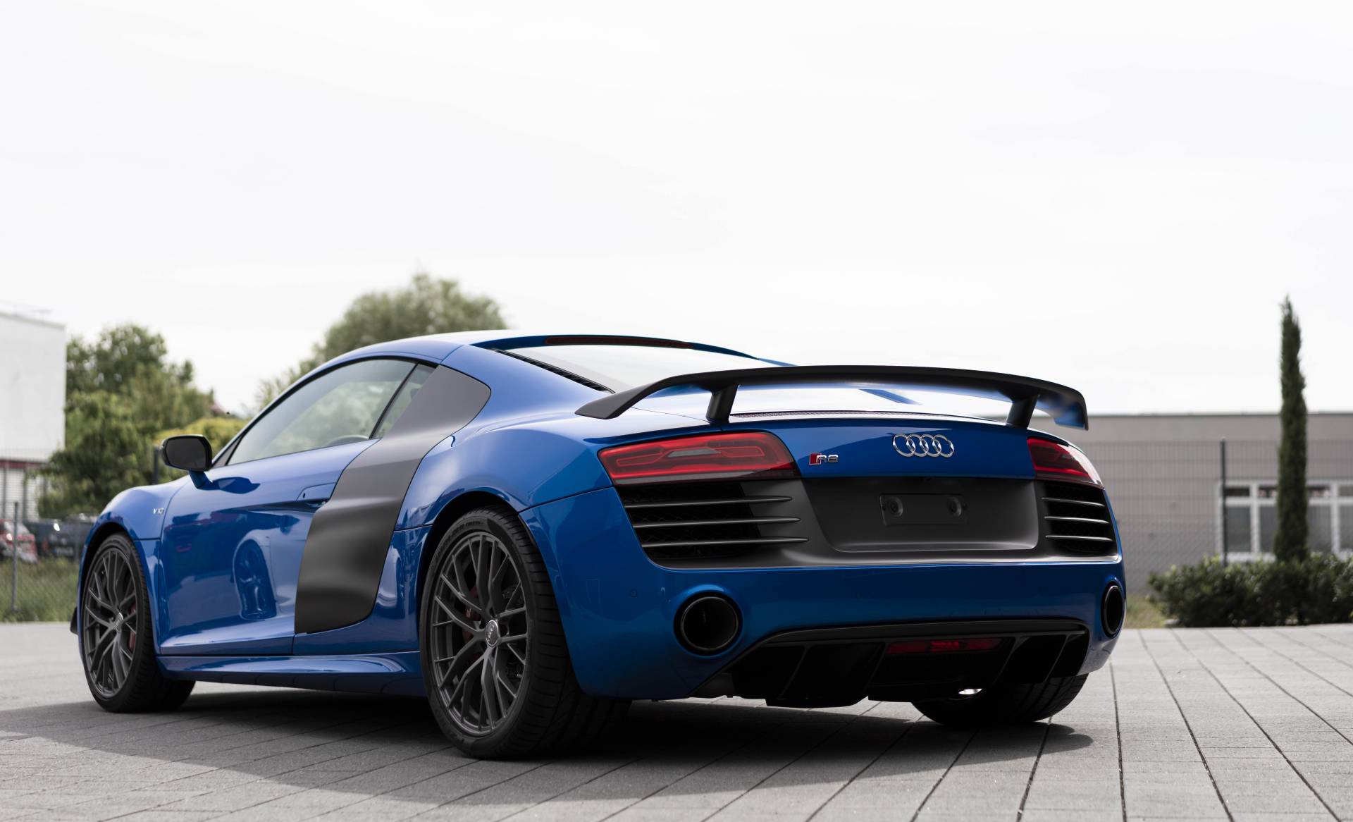 Audi r8 lmx