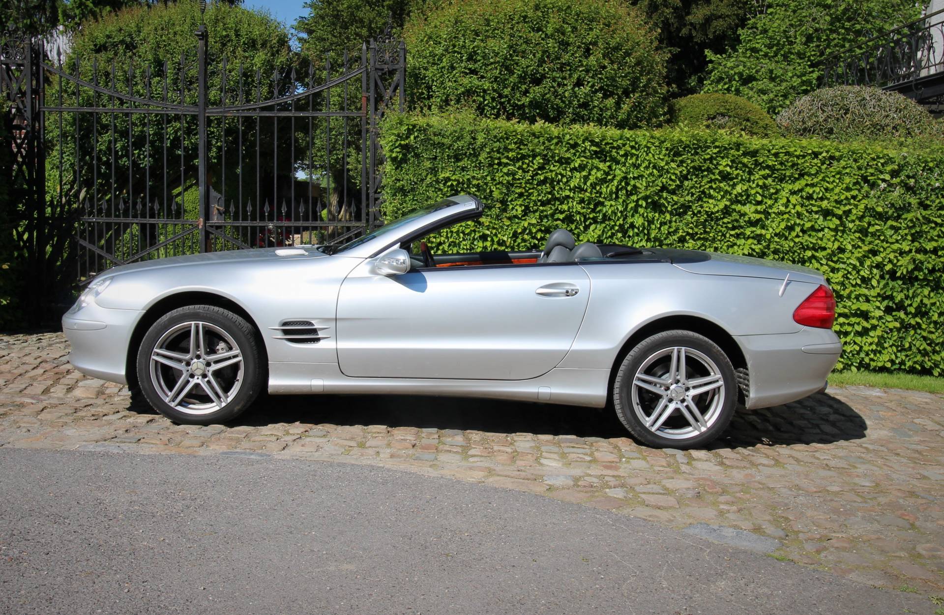 Mercedes Benz Classic Cars For Sale Classic Trader