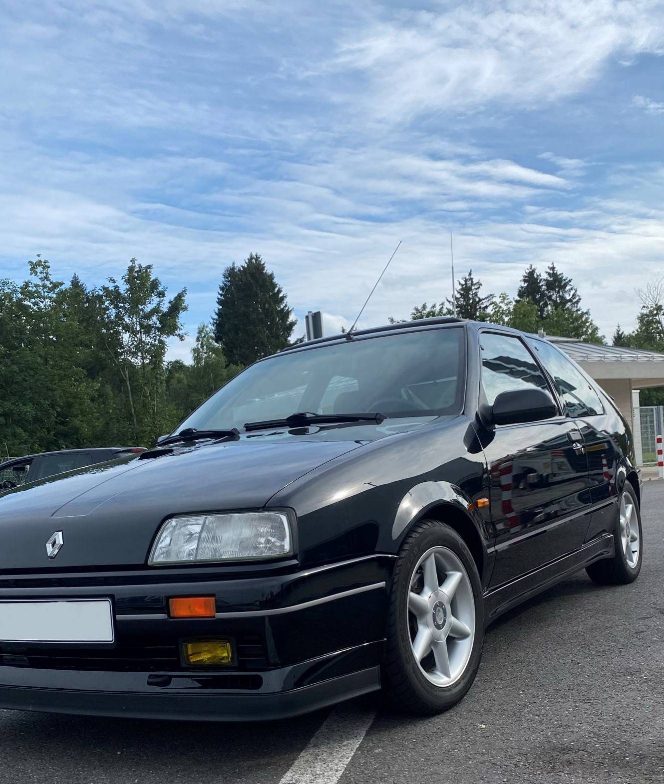 Renault R 19 16V (1990) für 13.640 EUR kaufen