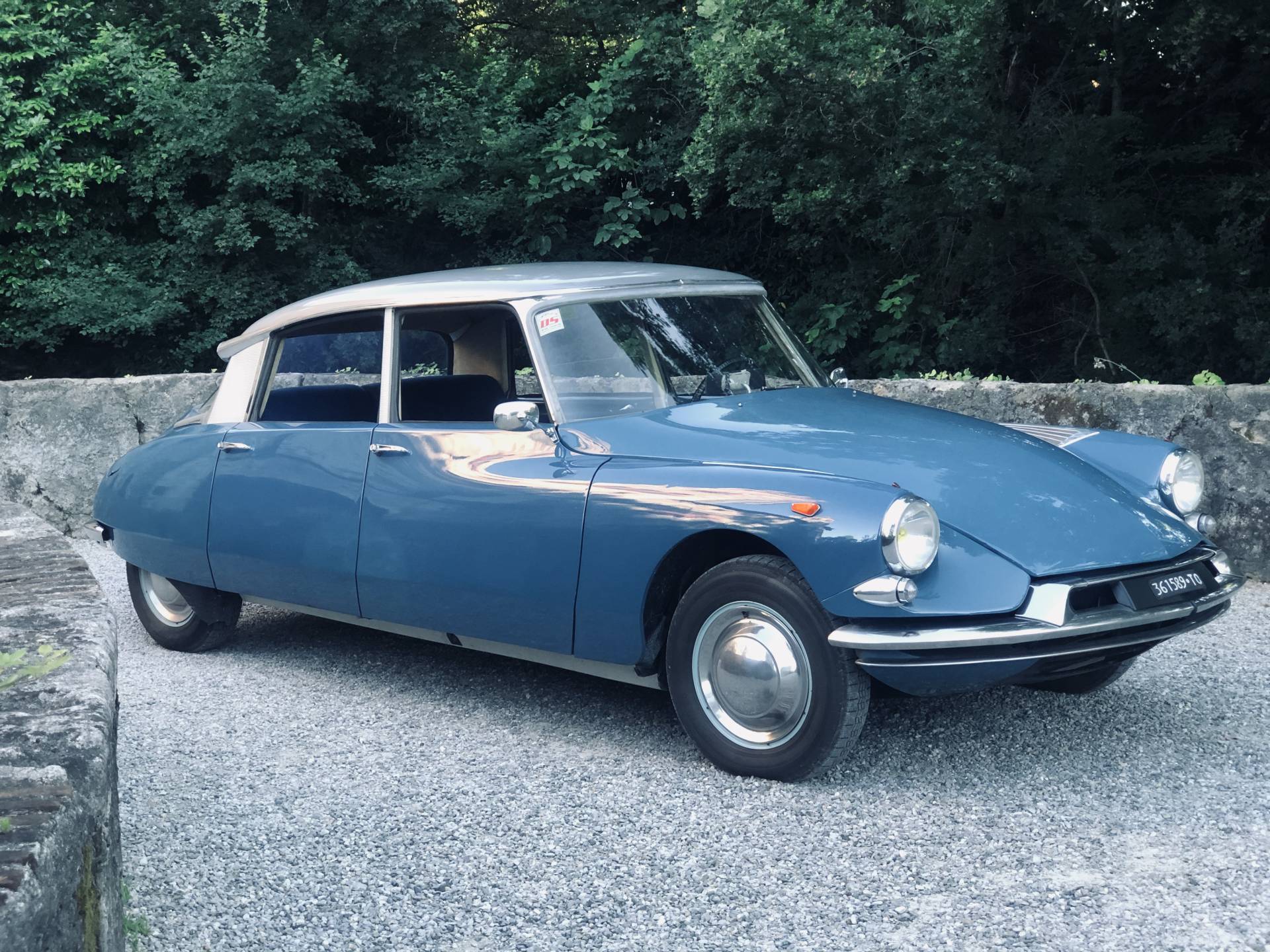 Citroën DS Classic Cars for Sale - Classic Trader