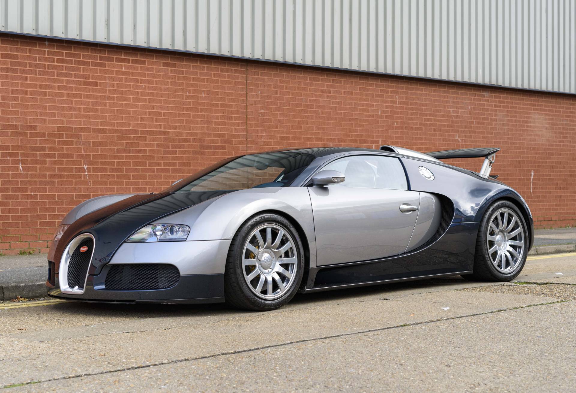 Bugatti eb veyron