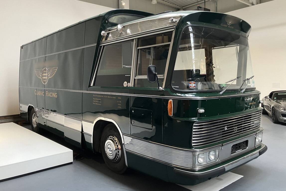 1966 Bristol RE, foto 2