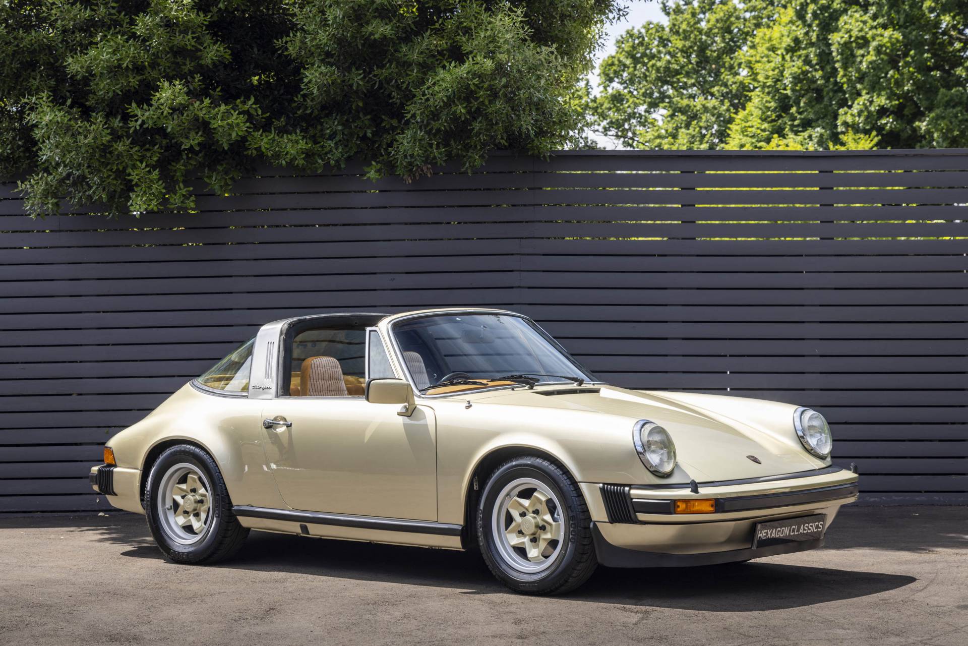 For Sale: Porsche 911 Carrera  (1976) offered for GBP 69,995