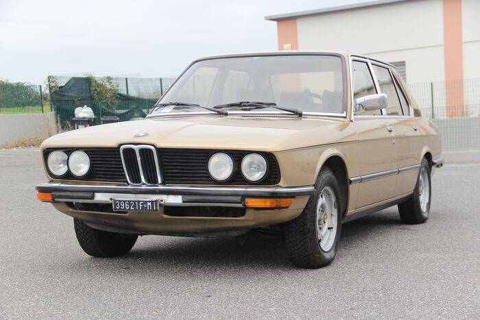 For Sale: BMW 518 (1979) offered for £5,969