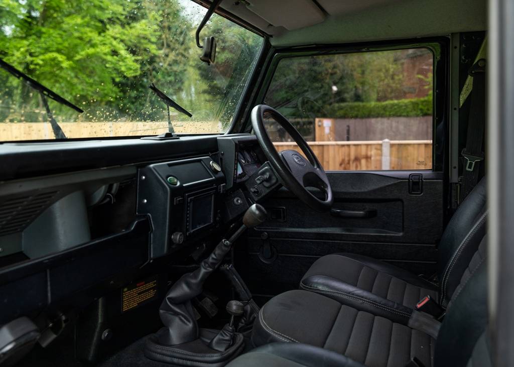 Land Rover Defender 90 (1993) in vendita a Prezzo su richiesta