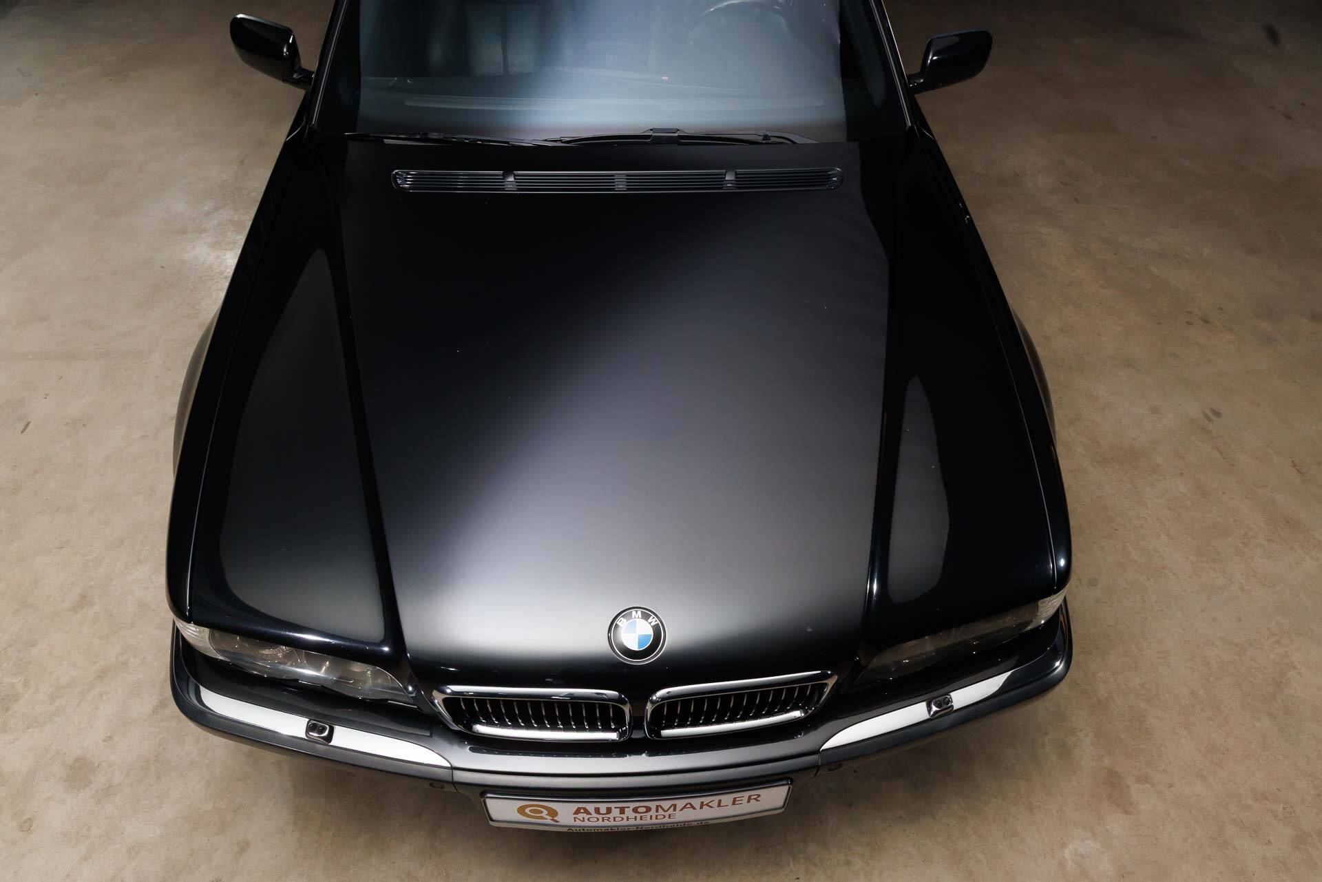BMW 750i E38 2000