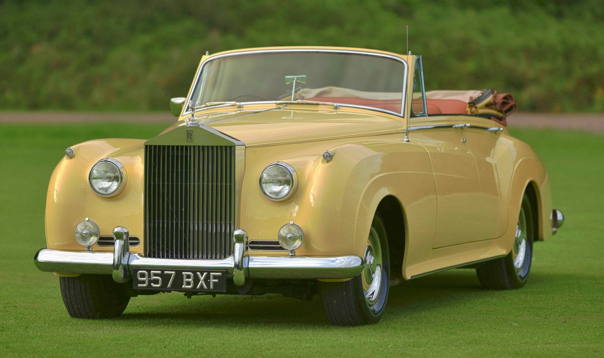 RollsRoyce Silver Cloud Convertible Classic Cars for Sale Classic Trader