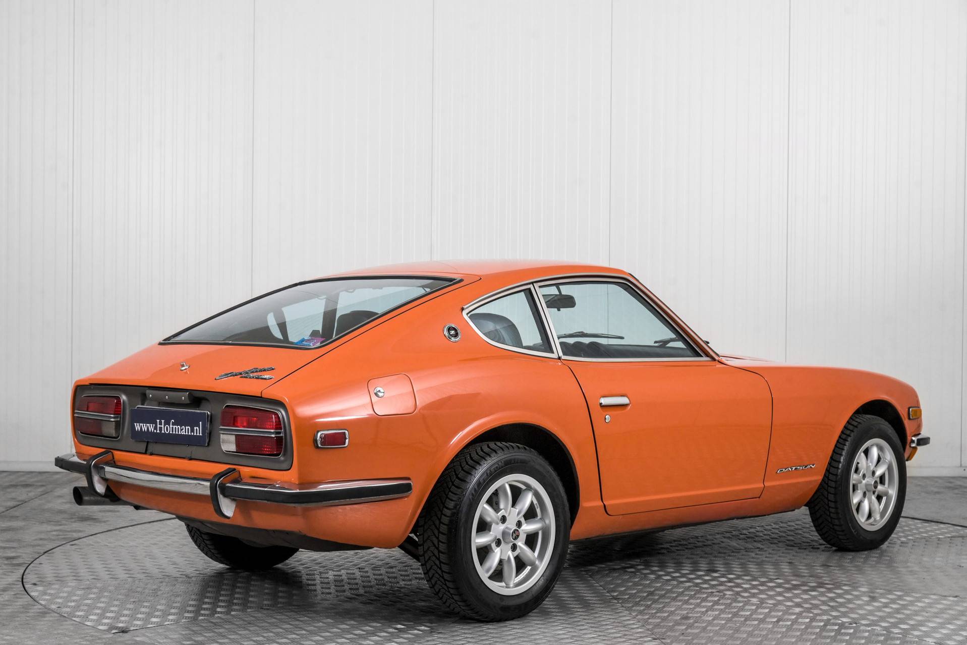 datsun 240y