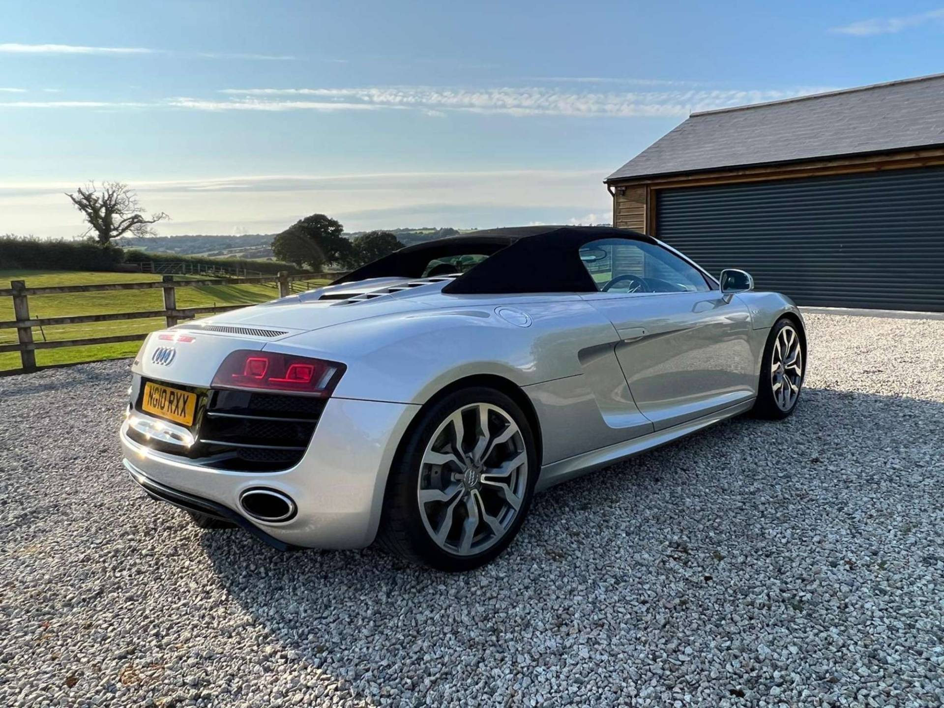 2010 audi r8 spyder