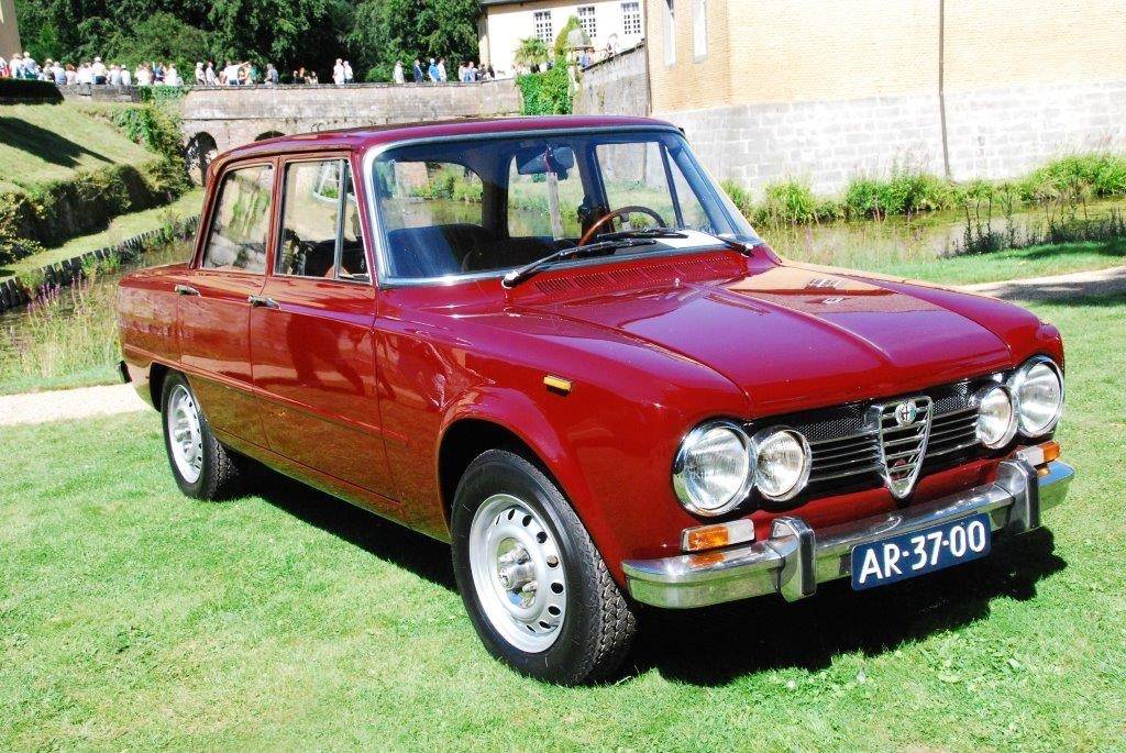 Alfa Romeo Giulia 1300 Super (1972) für 24.500 EUR kaufen Alfa Romeo Giulia 1300 Super (1972) für 24.500 EUR kaufen