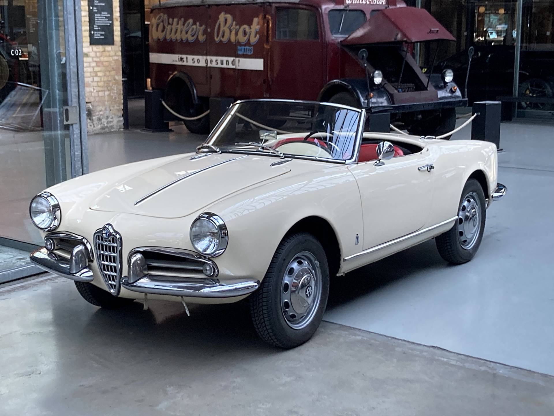 1958 Alfa Romeo Giulietta Spyder