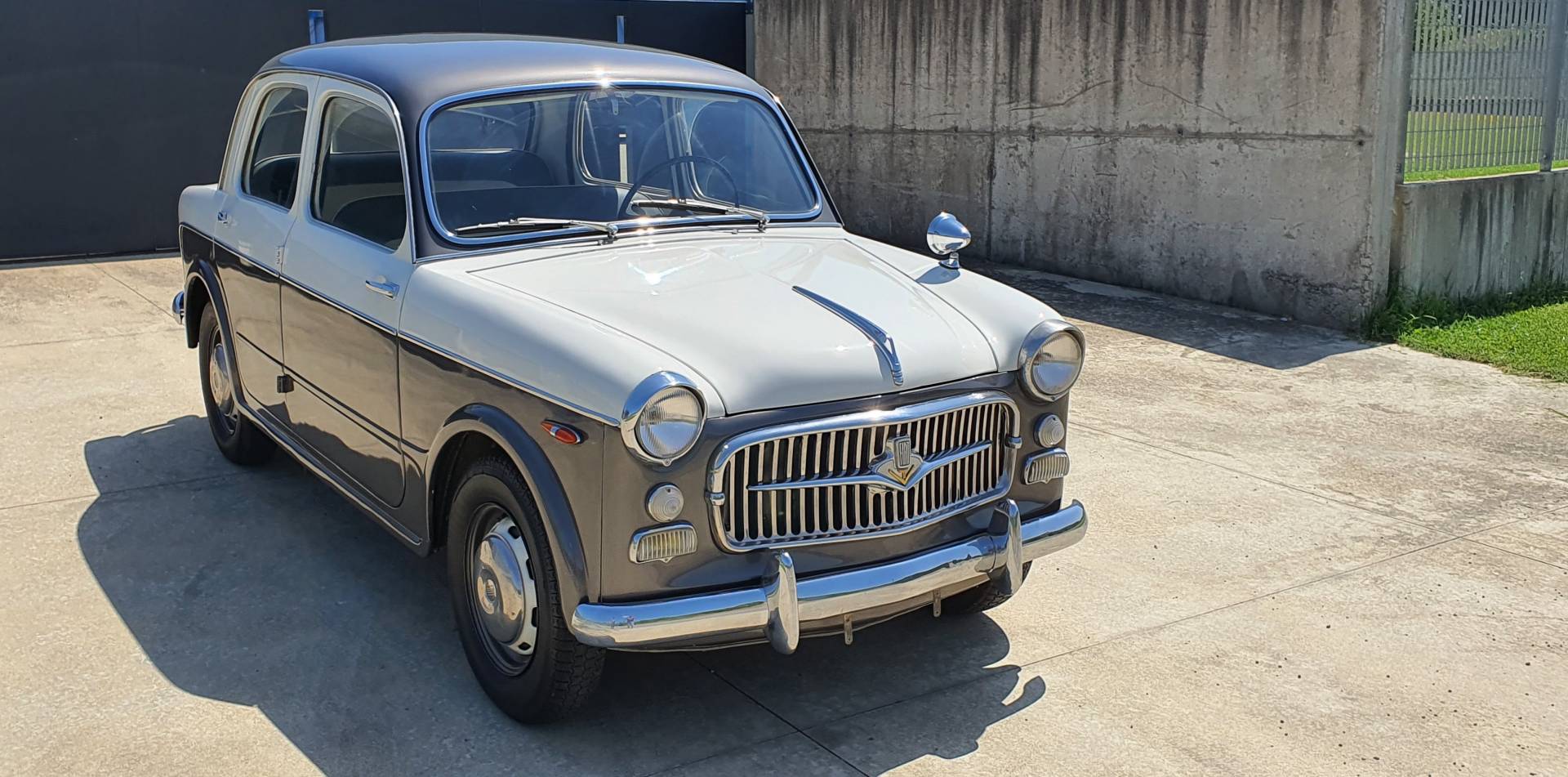Fiat 1100 India Mumbai Taxi 1:43 - Rio Models BAZAROVÉ ZBOŽÍ
