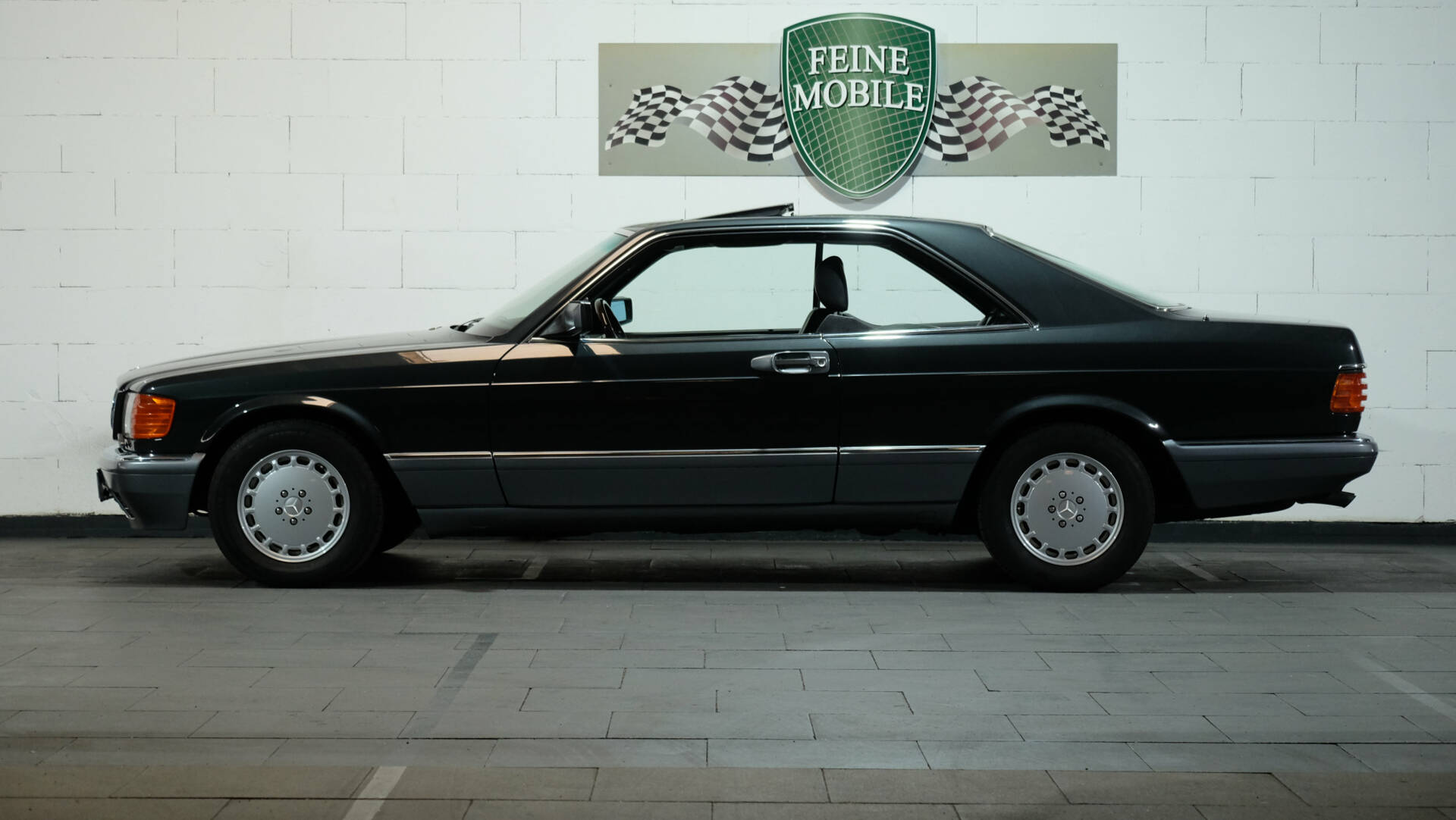 En venta: Mercedes-Benz 560 SEC (1988) offered for 49.500