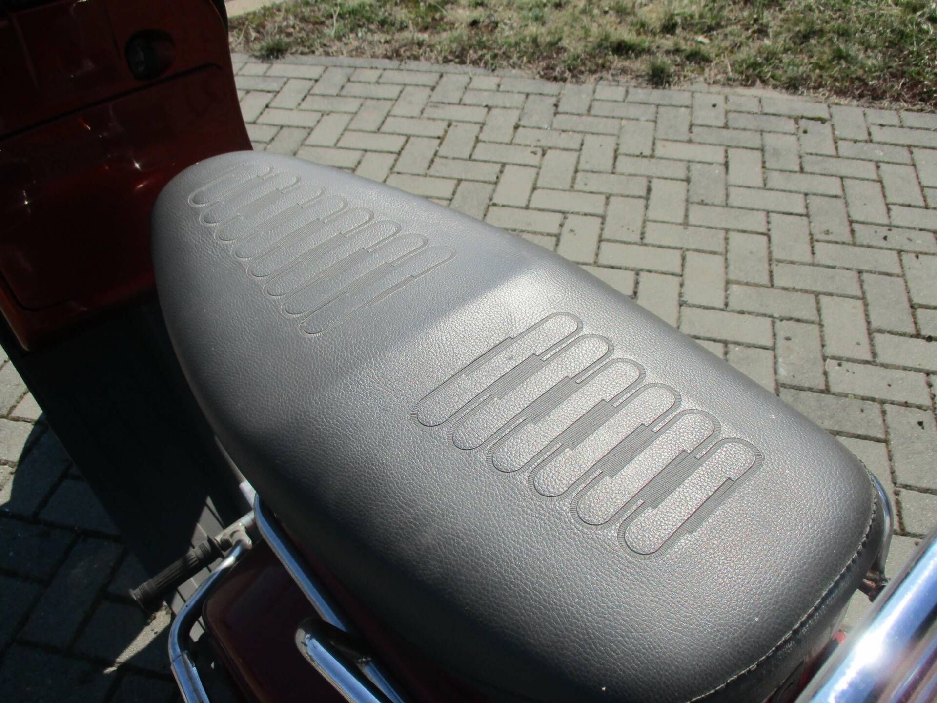 thumbnail image 2 of DIEFFE Black Camel Tiger Two-Seater Saddle For Vespa PK 50 / PK 50 S / PK 50 XL / Rush / PK 125 – Made In Italy 2 of 3