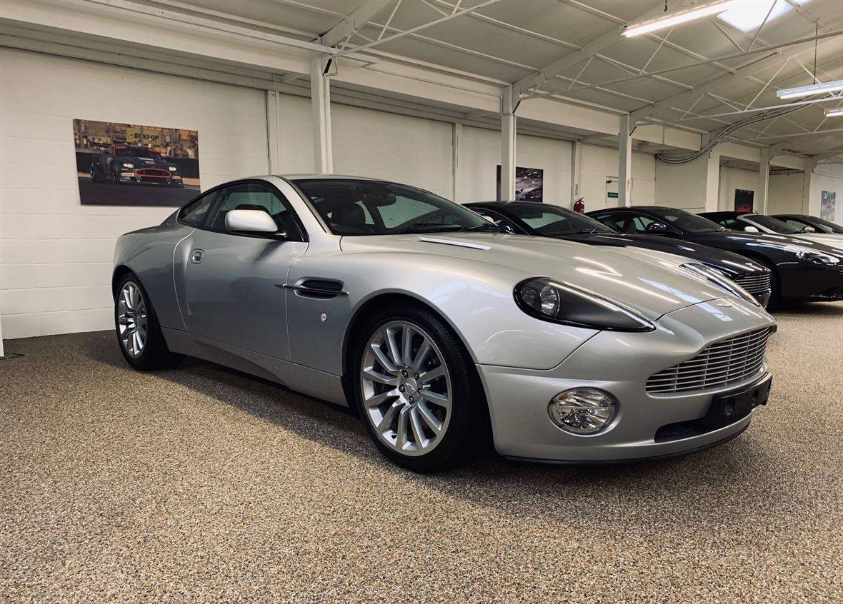 For Sale: Aston Martin V12 Vanquish (2002) offered for GBP 69,850