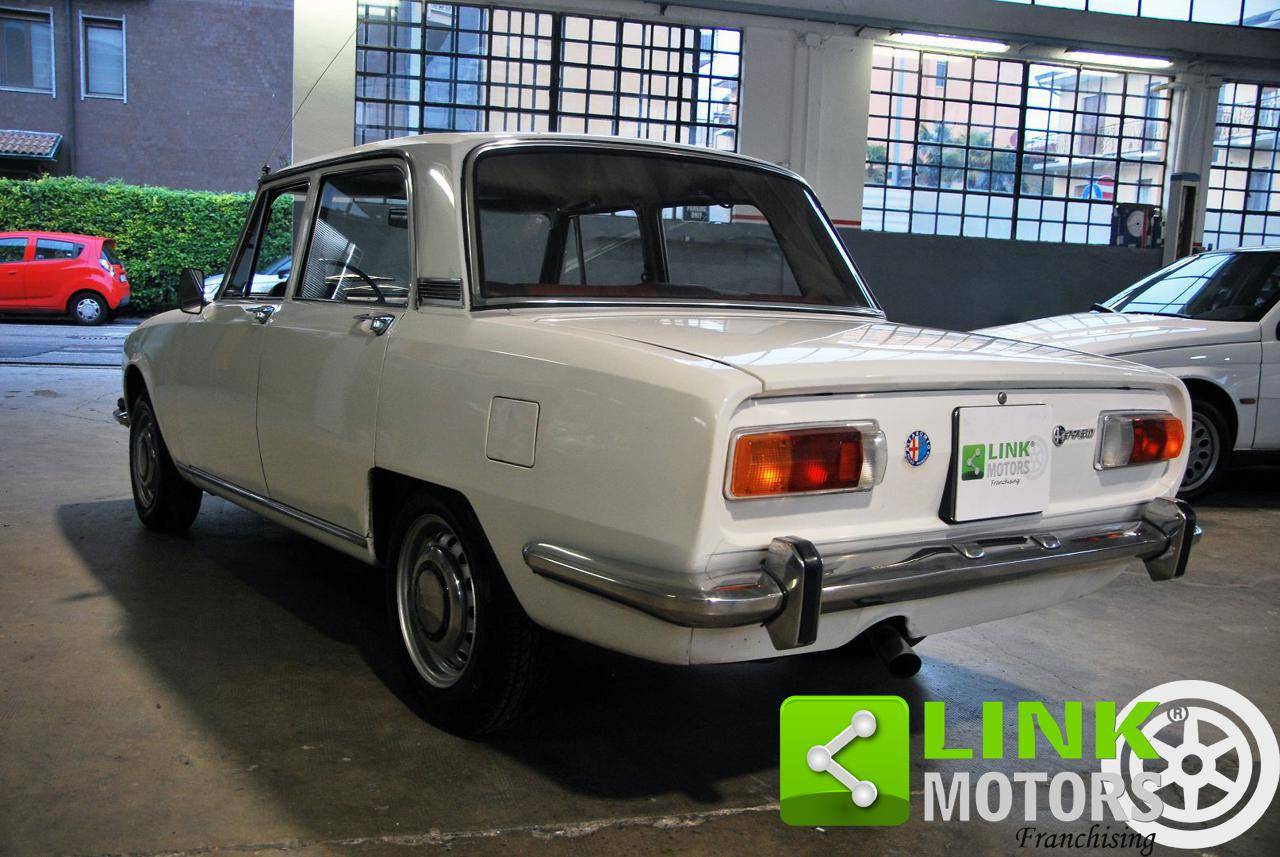 LAUDORACING-MODELS Alfa Romeo 1750 Berlina 1968 1/18 Rosso  Usato  A Romeo 1750 Berlina 1968 1 18 Rosso 1292894506