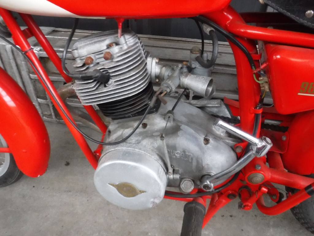 Zu Verkaufen Ducati 98 TS (1958) angeboten für Preis auf Anfrage
