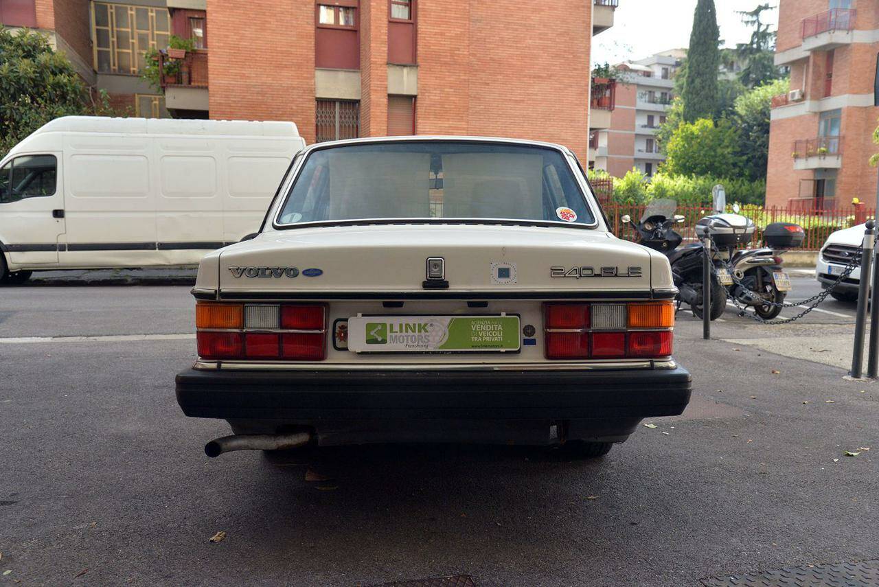 Volvo Gle Rear En venta: Volvo 244 GLE (1986) offered for 9900