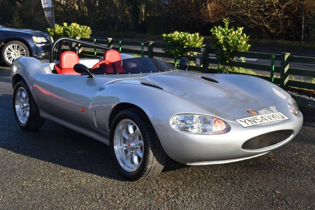 For Sale: Ginetta G20 (2001) offered for GBP 15,995