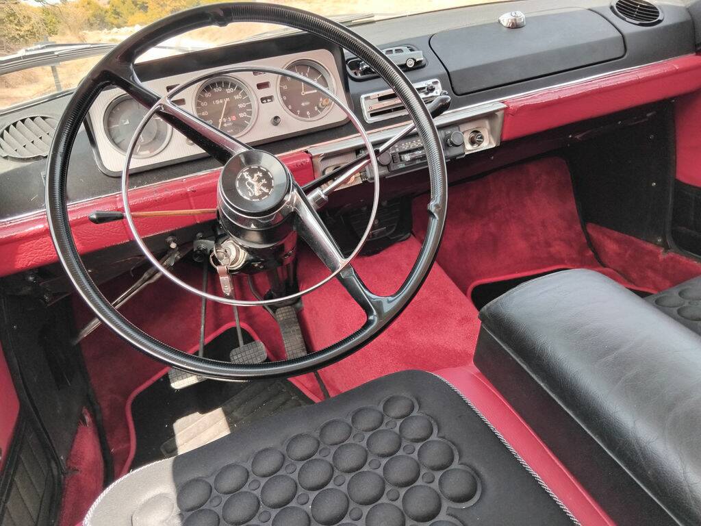1967 Peugeot 404, foto 2